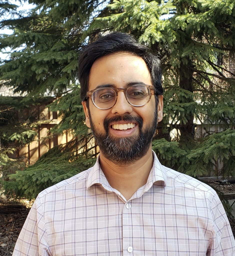 Kedar Deshpande headshot